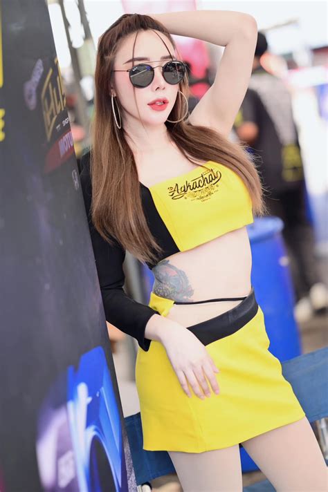 Walaipech Link Khunthira (กุลธิรา วลัยเพ็ชร) @ HanCinema.